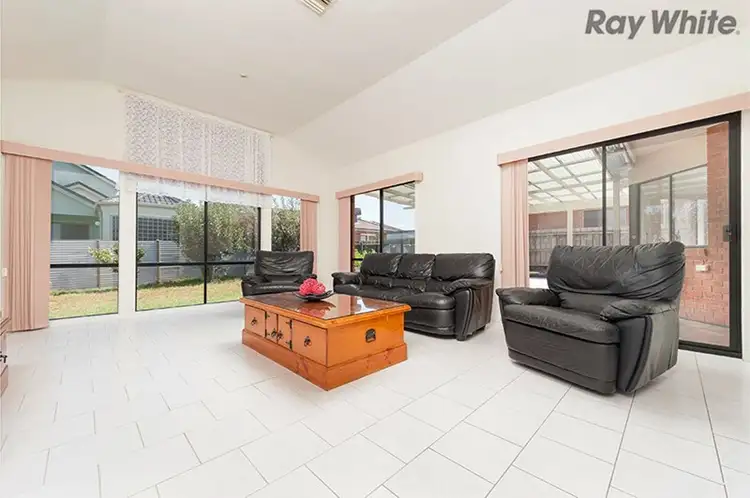 Sixth view of Homely house listing, 16 Hyperno Court, Keilor Downs VIC 3038