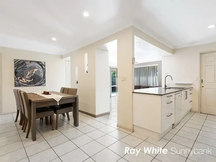 Second view of Homely house listing, 10 Earls Court, Calamvale QLD 4116