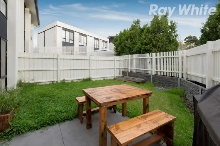 Sixth view of Homely townhouse listing, 16 Edinburgh Circuit, Bundoora VIC 3083