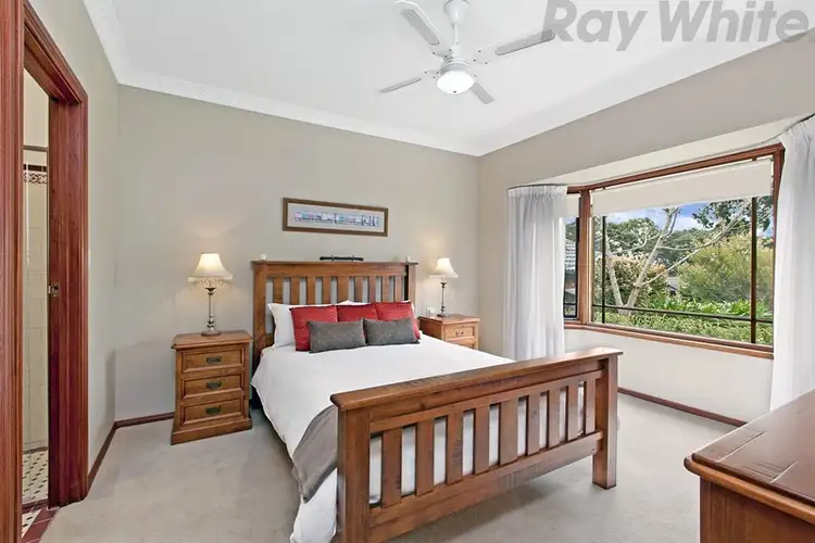 Sixth view of Homely house listing, 10 Houndsgate Court, Onkaparinga Hills SA 5163