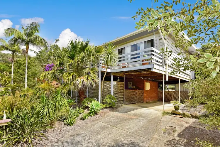 19 Wendy Drive, Point Clare NSW 2250