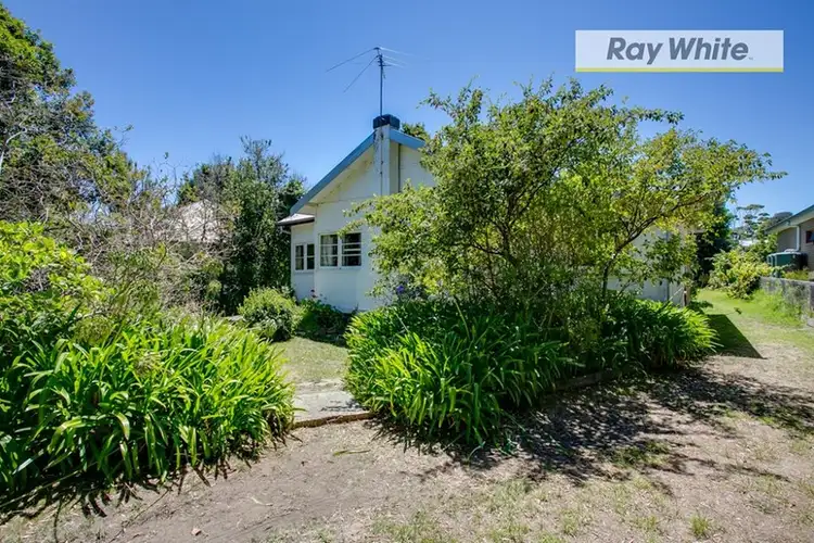 Second view of Homely house listing, 19 The Avenue, Mccrae VIC 3938
