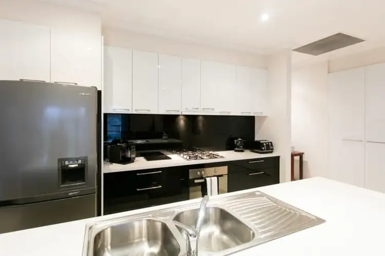 Sixth view of Homely house listing, 5 Wisteria Way, Mildura VIC 3500