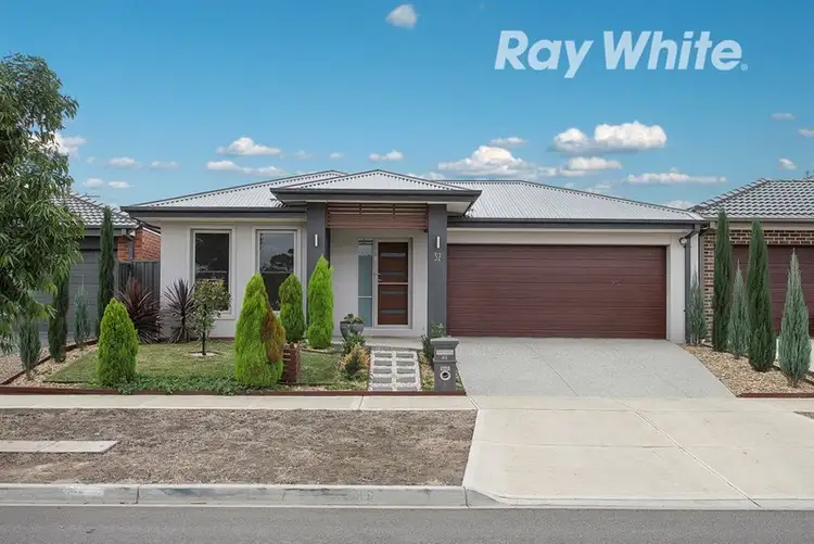 32 Weerona Parkway, Wollert VIC 3750