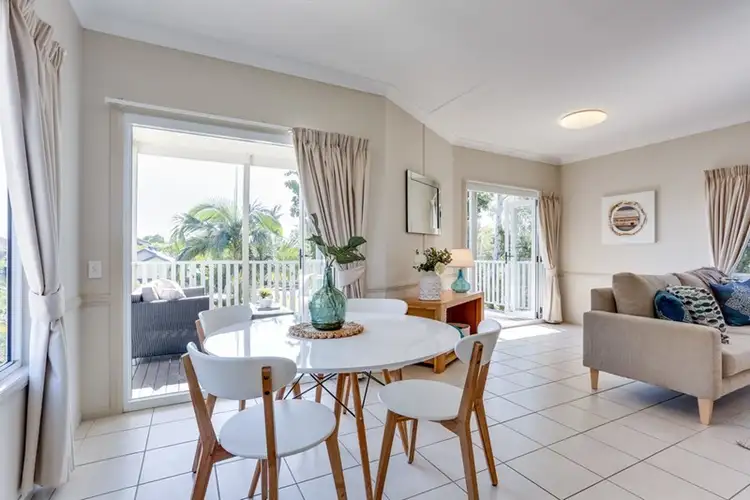 134 Central Avenue, Sherwood QLD 4075