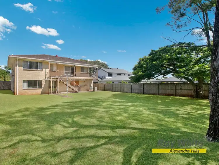 11 Oceanic Street, Wellington Point QLD 4160