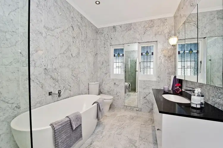 Fifth view of Homely apartment listing, 3/18-20 Sir Thomas Mitchell Road, Bondi Beach NSW 2026