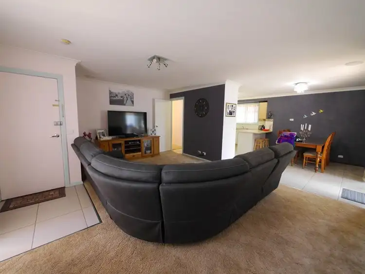 Third view of Homely house listing, 2 Echuca Place, Cowra NSW 2794