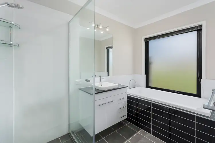 Seventh view of Homely house listing, 20 Westwood Crescent, Hatton Vale QLD 4341