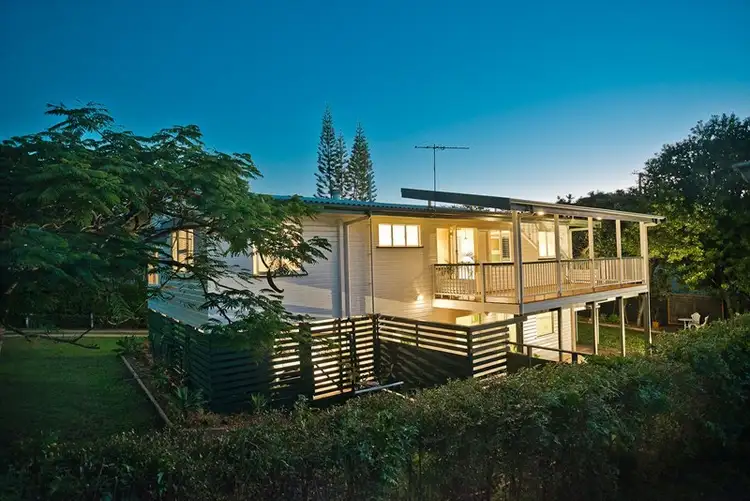 55 Wemvern Street, Upper Mount Gravatt QLD 4122