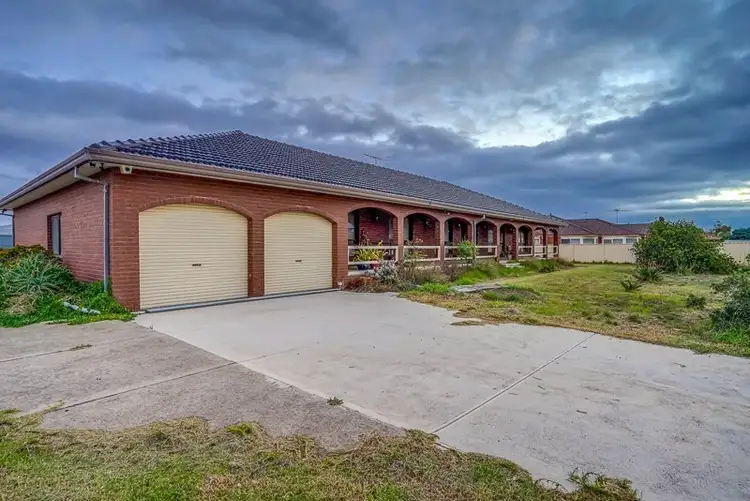 Fifth view of Homely house listing, 6 Blake Court, Truganina VIC 3029
