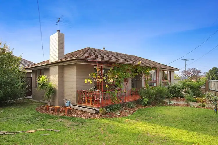 4 Bates Avenue, Thomastown VIC 3074