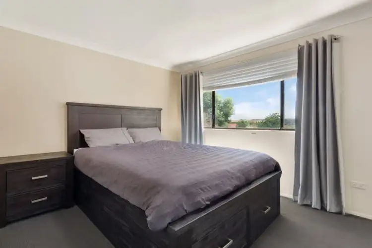 Fifth view of Homely townhouse listing, 15/201-207 Harrow Road, Glenfield NSW 2167