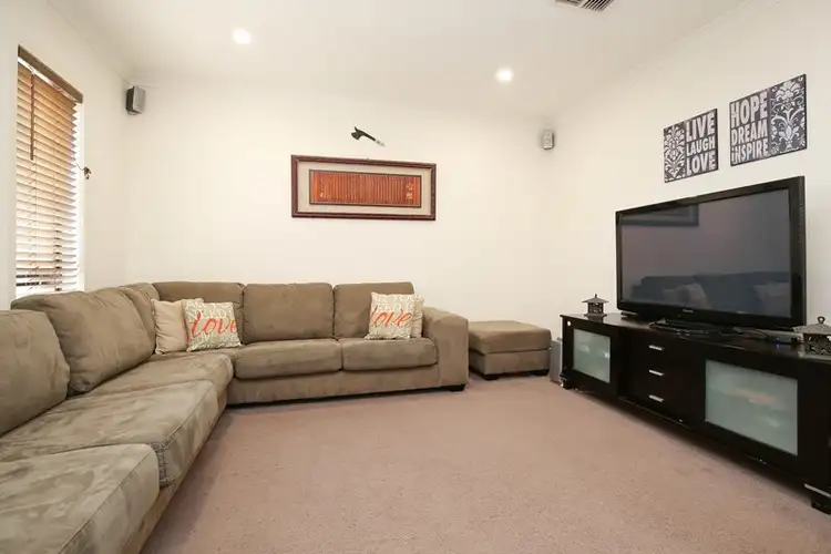 Fifth view of Homely house listing, 3 Stamford Court, Buronga NSW 2739