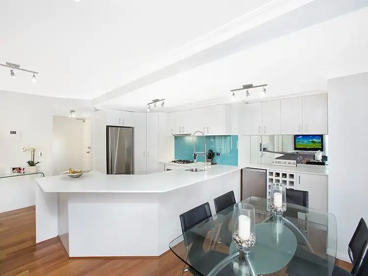 Fourth view of Homely unit listing, 4/7-11 Searl Road, Cronulla NSW 2230