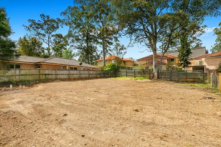 15b Hewitt Avenue, Wahroonga NSW 2076