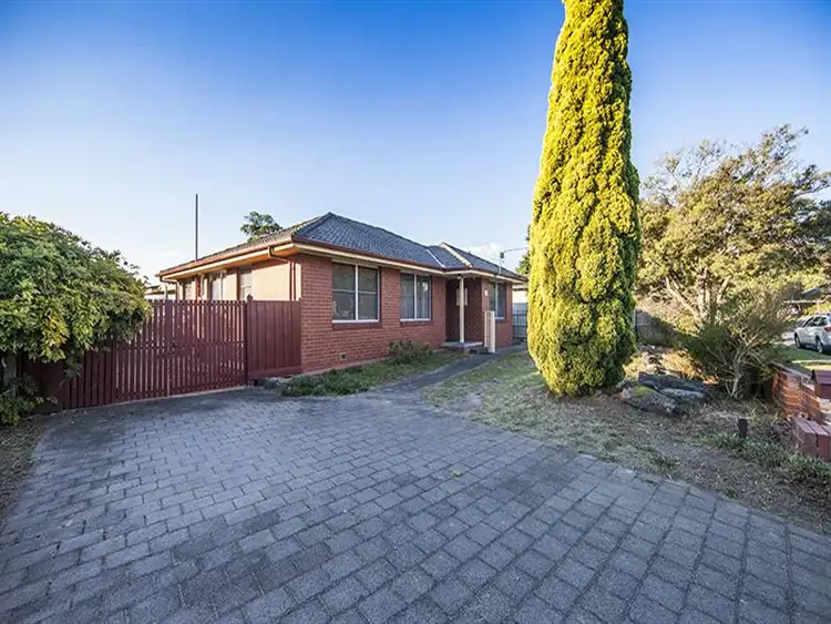 1 Aleppo Crescent, Frankston North VIC 3200