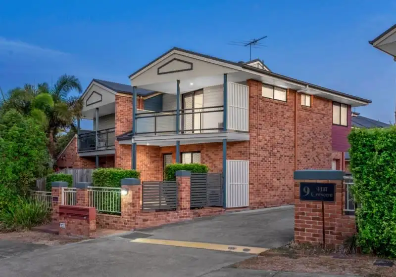 Main view of Homely townhouse listing, 8/9 Hill Crescent, Carina Heights QLD 4152