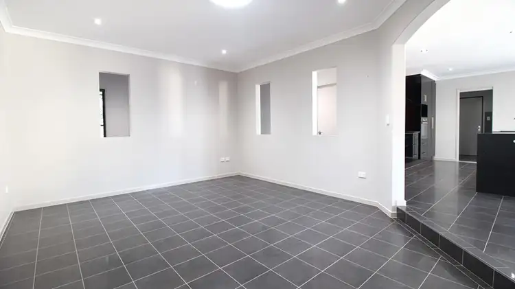 Seventh view of Homely house listing, 30 Park Avenue, Emerald QLD 4720