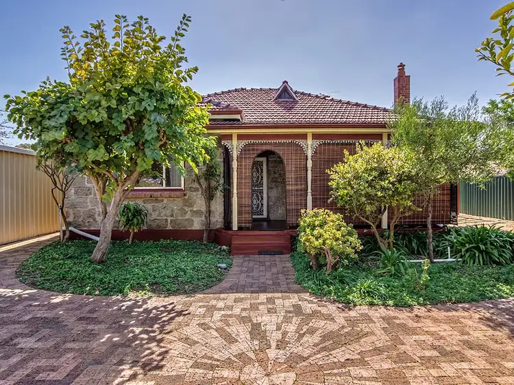 30 Rae Road, Safety Bay WA 6169