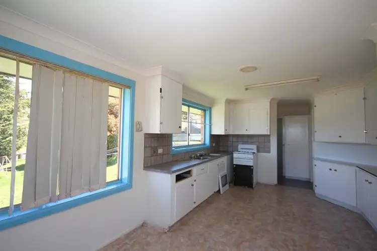 Fourth view of Homely house listing, 14 Prince, Oberon NSW 2787