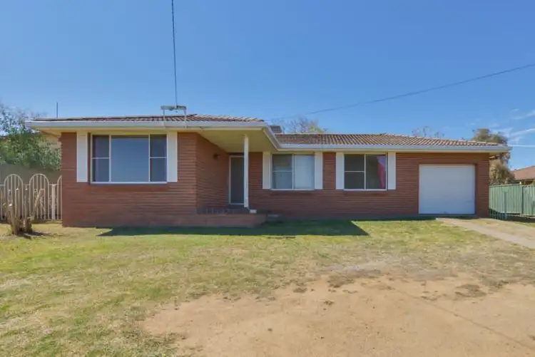 Main view of Homely house listing, 8 Jemmy Place, Tamworth NSW 2340