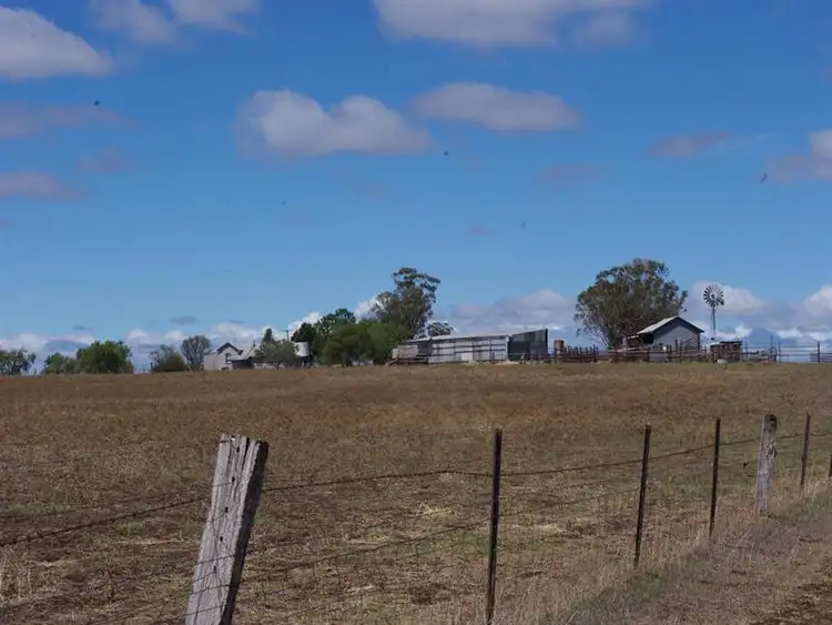 122 'Treasa Lee' Carl Tomes Lane, Inverell NSW 2360