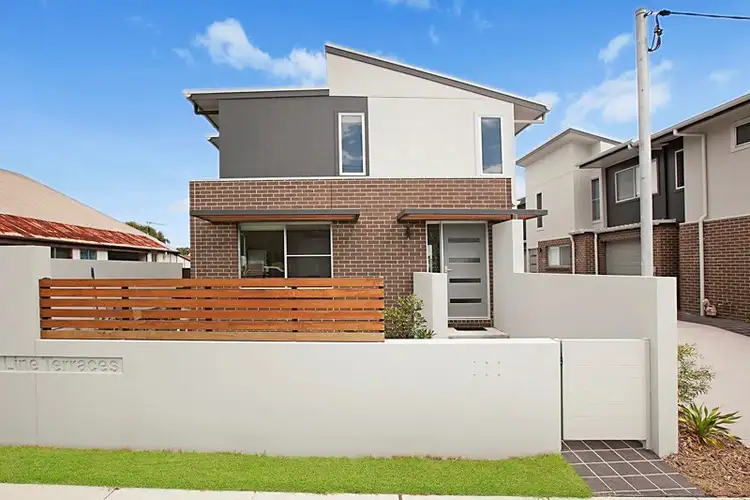 Main view of Homely townhouse listing, 1/353 Turton Road, New Lambton NSW 2305