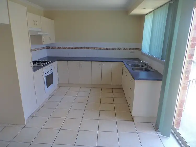 Third view of Homely house listing, 8 Ivy Lea Place, Goulburn NSW 2580
