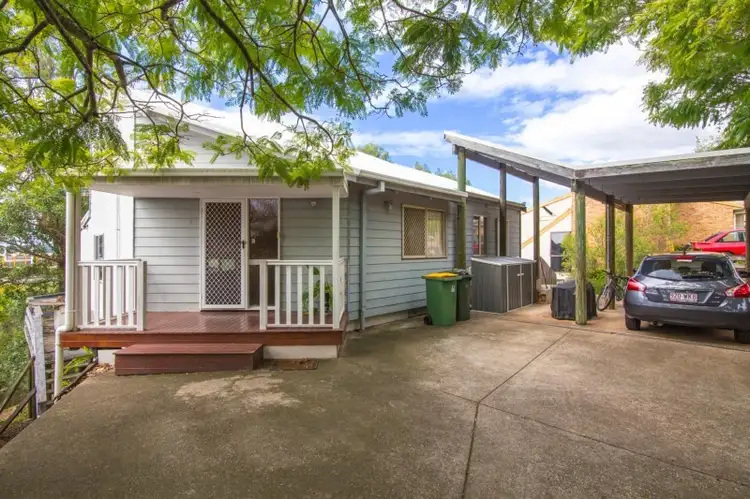 Third view of Homely house listing, 32 Amethyst Court, Carrara QLD 4211