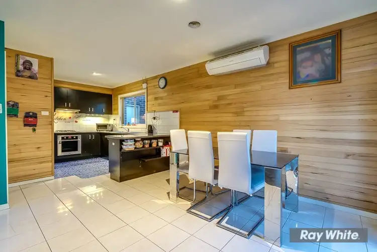 Fifth view of Homely house listing, 2/10 Governor Close, Tarneit VIC 3029