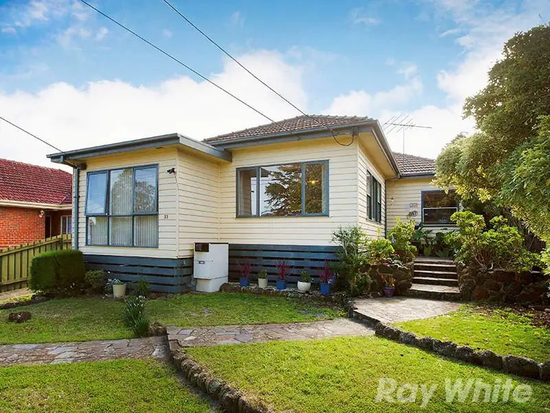 Main view of Homely house listing, 33 Schulz Street, Bentleigh East VIC 3165