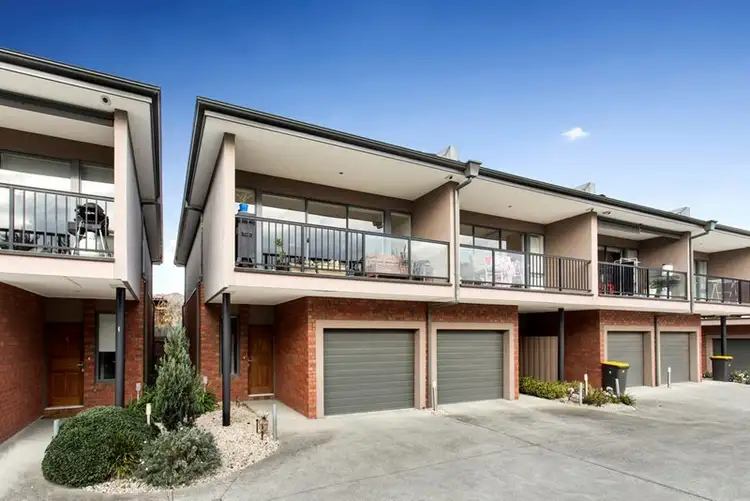10/2-4 Newton Street, Chadstone VIC 3148