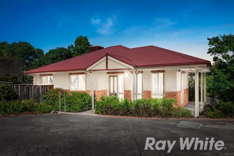 1/110 St Helena Road, Greensborough VIC 3088