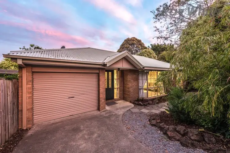 12A CHARLES Street, Kilsyth VIC 3137
