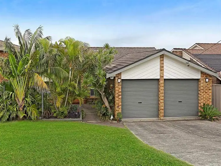 27 Stephenson Road, Bateau Bay NSW 2261