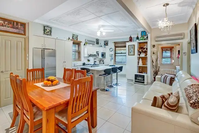 4 LANSDOWNE, Parramatta NSW 2150