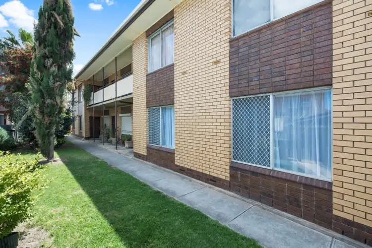 1/4A First Avenue, Woodville Gardens SA 5012