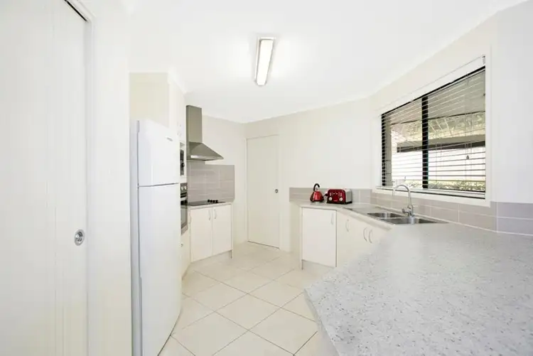 Third view of Homely house listing, 3 Joyce Court, Wellington Point QLD 4160