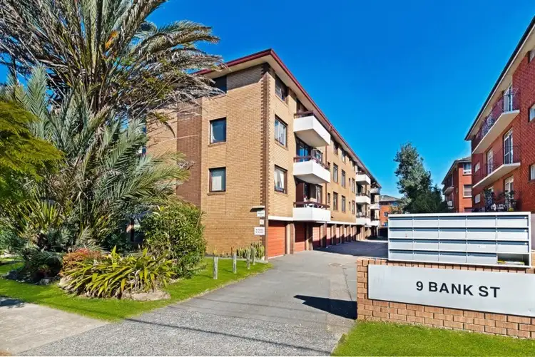 Main view of Homely unit listing, 6/9 Bank Street, Meadowbank NSW 2114