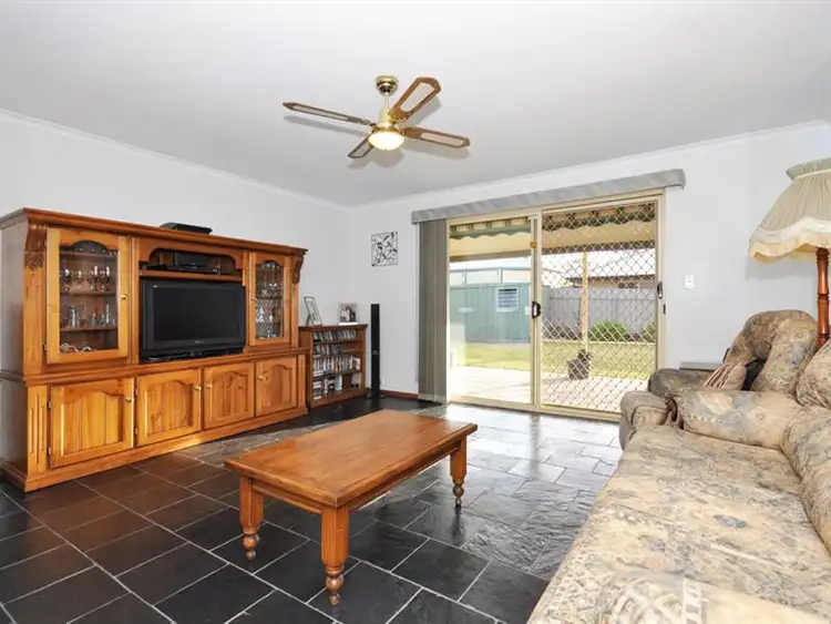 Fifth view of Homely house listing, 72 Farnsworth Drive, Morphett Vale SA 5162