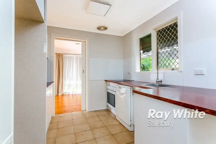 Sixth view of Homely house listing, 10 Onkaparinga Drive, Salisbury SA 5108