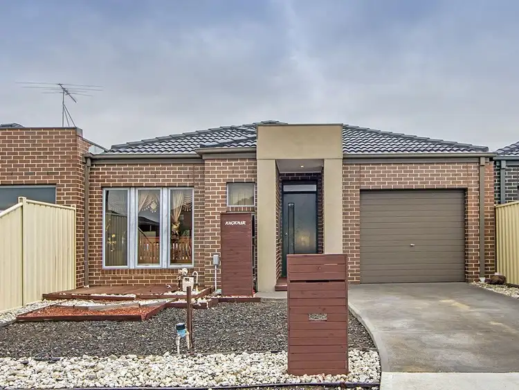 2/5 Rainone Place, Tarneit VIC 3029