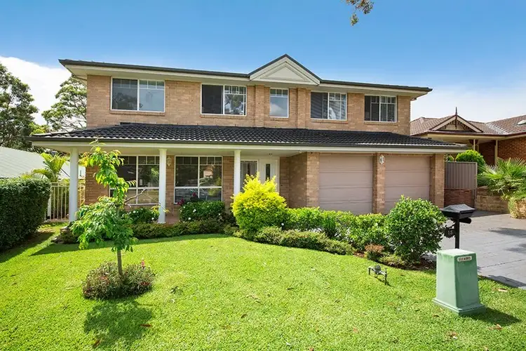15 Berry Grove, Menai NSW 2234