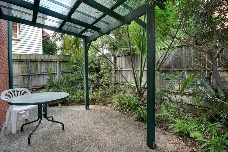 4/32 Wilkie Street, Yeerongpilly QLD 4105
