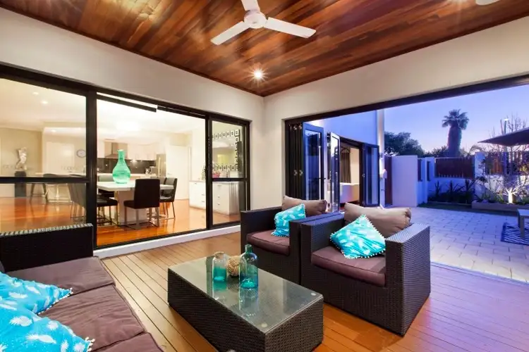 8 Ethel Street, Watermans Bay WA 6020