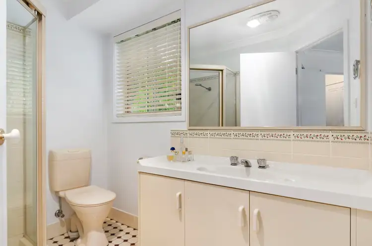 Sixth view of Homely house listing, 1 Camellia Place, Mittagong NSW 2575