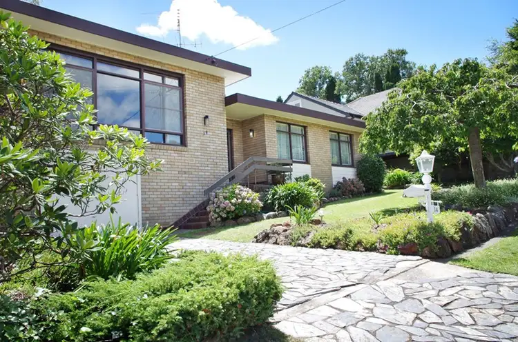 14 Oxley Drive, Bowral NSW 2576