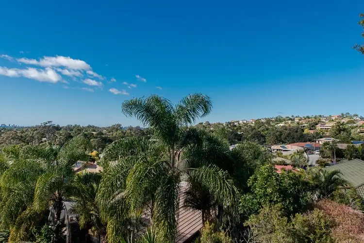 Sixth view of Homely house listing, 4 Nottingham Place, Highland Park QLD 4211