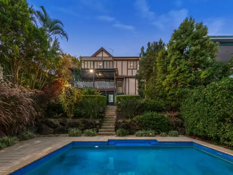 63 Boundary Road, Bardon QLD 4065